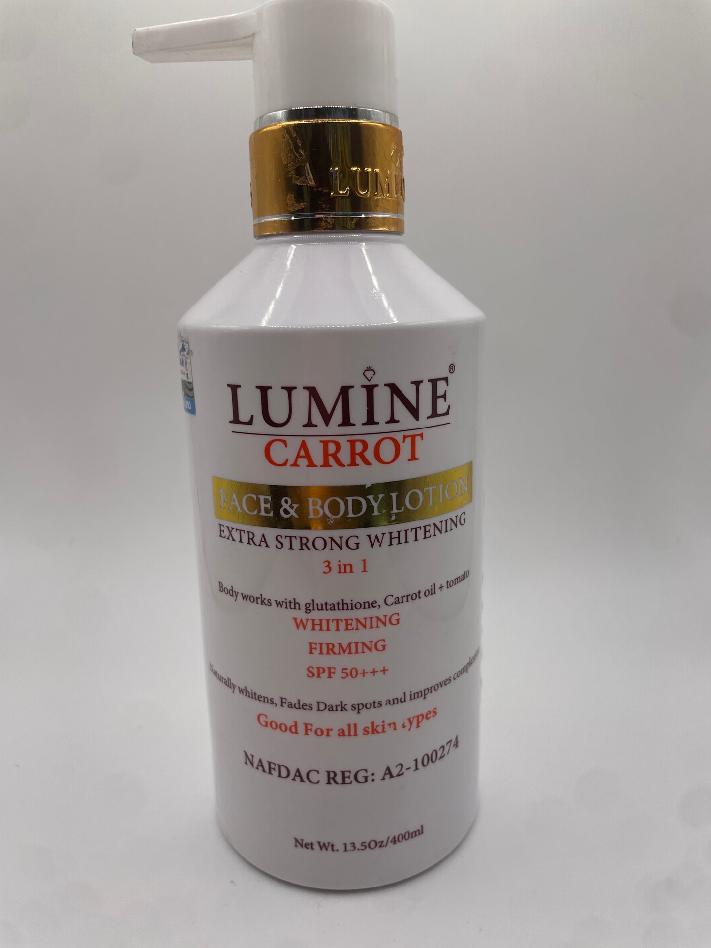 LUMINE CARROT
FACE & BODY LOTION EXTRA STRONG WHITENING
3 in 1
Body works with glutathione, Carrot oil +tomato